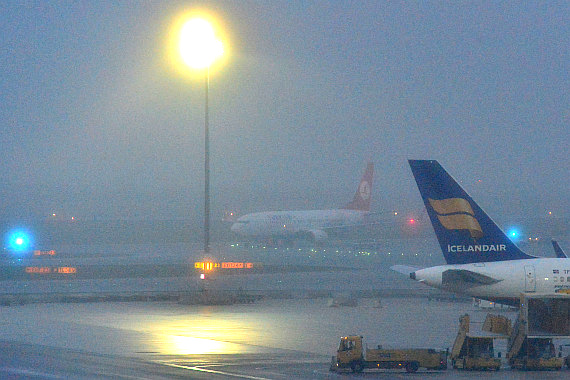 Turkish Airlines Boeing 737-800 TC-JFV Entführungsalarm 28November2014_1 Foto Austrian Wings Media Crew