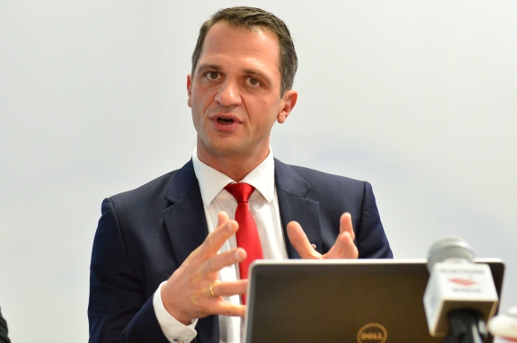 Christian Lesjak bei der Pressekonferenz in Bratislava - Foto: Austrian Wings Media Crew