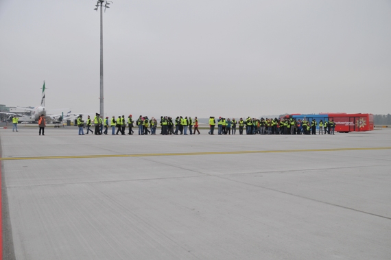 Zwei Ramptouren mit 100 (!) Aviatik Fans treffen aufeinander