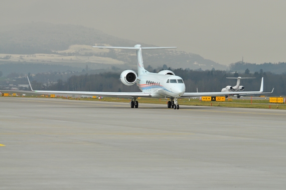 Private Gulfstream G-V-SP, N890A