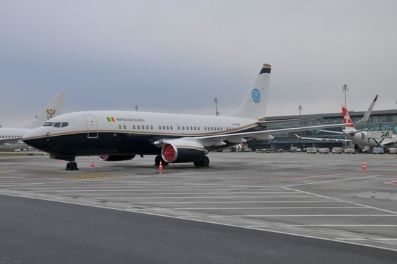 Ein Highlight und Exot in ZRH war natürlich diese B737-7BC(BBJ), P4-PRM der République du Mali