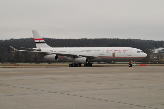 Schon gut 20 Jahre alt ist diese A340-211, SU-GGG der „Arab Republic of Egypt“ die Präsident El Sisi und derer Regierung zur Verfügung stehen