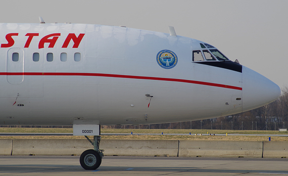 Martin Oswald Tupolev TU-154 Kirgistan EX-00001_23MRZ15 Closeup cockpit