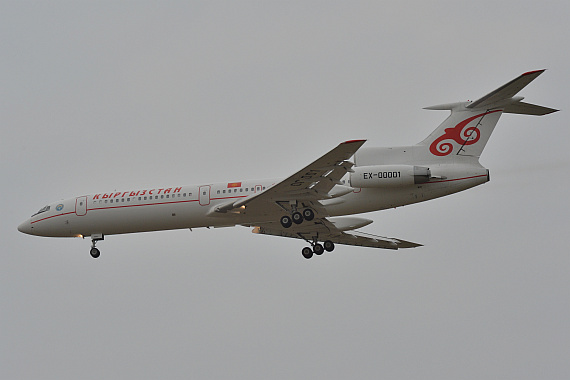 Tupolev Tu-154 Kirgistan EX-0001 Foto PA Austrian Wings Media Crew Landung in Wien_4 Tupolev Tu-154 Kirgistan EX-0001 Foto PA Austrian Wings Media Crew Landung in Wien_4