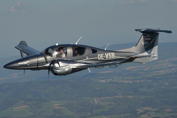 Diamond Aircraft DA62 OE-VSB airtoair Foto Huber Austrian Wings Media Crew_13 Diamond Aircraft DA62 OE-VSB airtoair Foto Huber Austrian Wings Media Crew_13