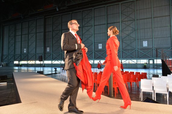 Die neuen Uniformen Die neuen Uniformen