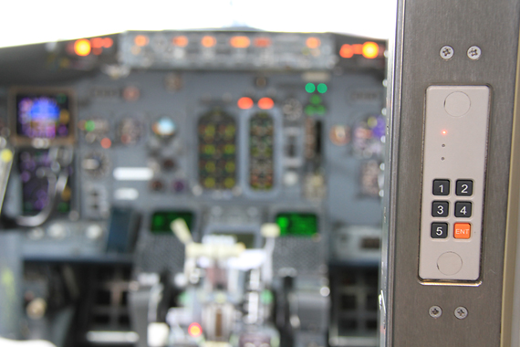 Europe-Air-Post-Boeing-737-300-F-GIXT-Foto-RR-16 Europe-Air-Post-Boeing-737-300-F-GIXT-Foto-RR-16