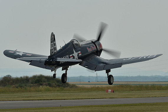 Flugplatzfest STockerau 2015 Foto Huber Austrian Wings Media Crew Flying Bulls F4U Corsair start_1