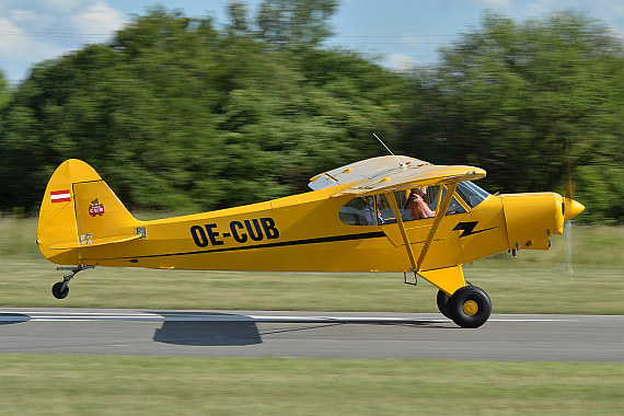 Flugplatzfest Stockerau 2015 28062015 Foto Huber Austrian Wings Media Crew AAM Piper Cub OE-CUB_7