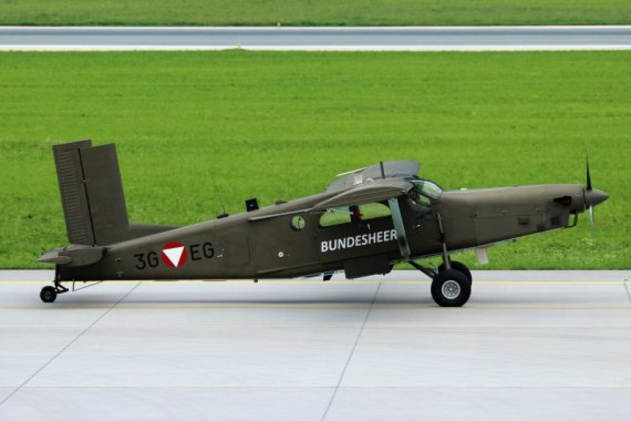 LOWI 11.06.15 Bundesheer Pilatus PC6 3E-EG 01.Bilderbergertreffen 2015 Foto Christian Schöpf