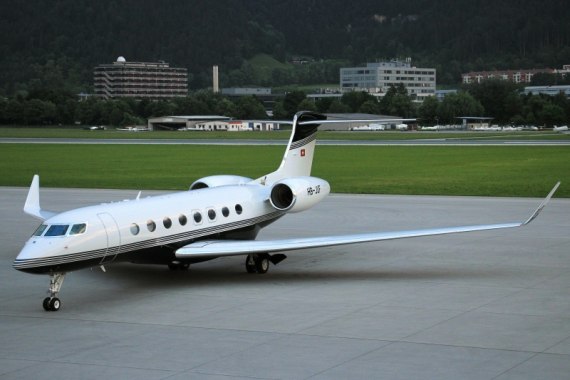 LOWI 11.06.15 HB-JUF Swiss Jet GLF6 Bilderbergertreffen 2015 Foto Christian Schöpf