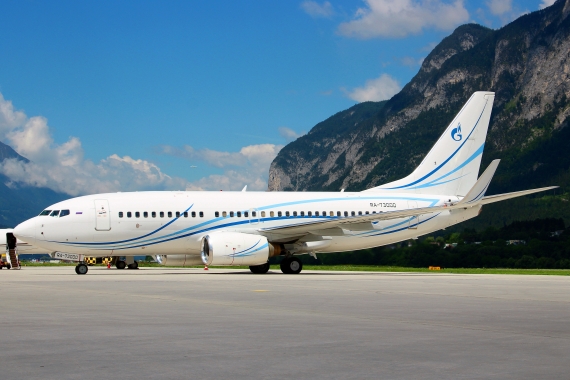 LOWI 28.06.15 Gazpromavia B737-700 RA-73000 Dynamo Moskau  apron 01 Innsbruck Christian Schöpf