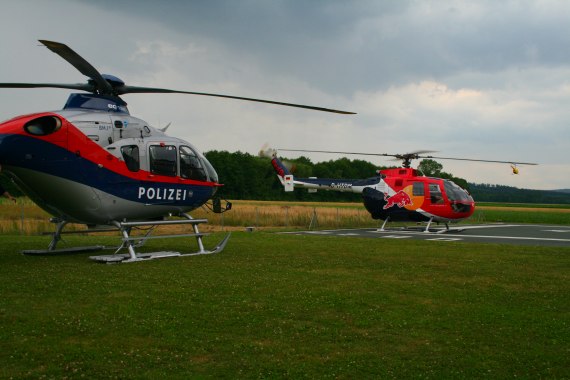 Stützpunktfest 10 Jahre Christophorus 16 27062015 Oberwart Lukas Egger Flying Bulls BO-105 und EC-135 Flugpolizei