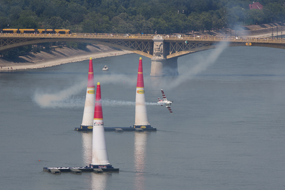 Red Bull Air Race Budapest 2015 Peter Hollos - 143414-PH5_4078