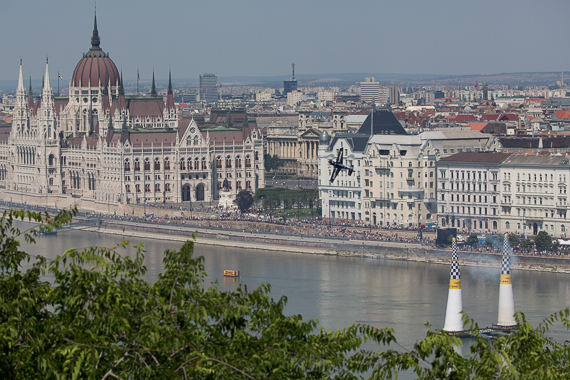 Red Bull Air Race Budapest 2015 Peter Hollos - 143713-PH5_4133