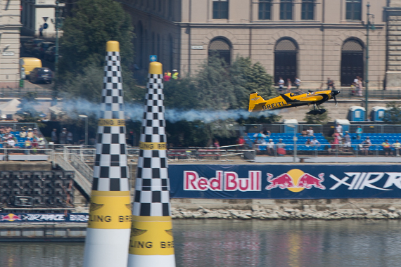 Red Bull Air Race Budapest 2015 Peter Hollos - 145035-PH5_4189