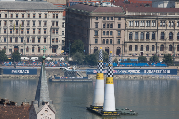 Red Bull Air Race Budapest 2015 Peter Hollos - 145354-PH5_4216