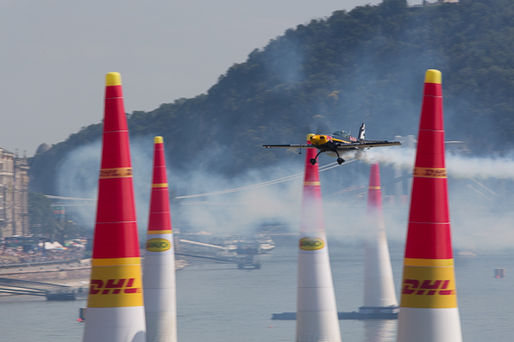 Red Bull Air Race Budapest 2015 Peter Hollos - 154501-PH5_4429