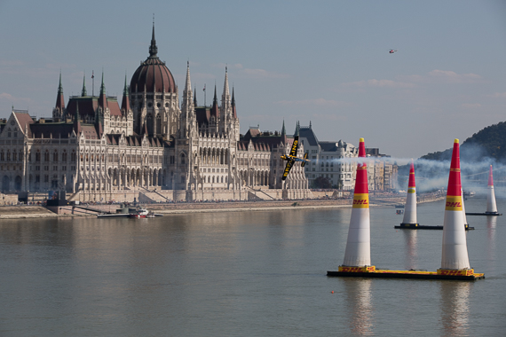 Red Bull Air Race Budapest 2015 Peter Hollos - 160908-PH5_4514-2