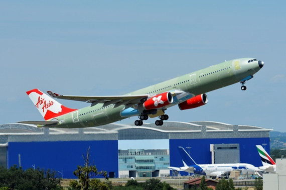 05. Copyright by Paul Bannwarth AirAsia Air Asia Airbus A330