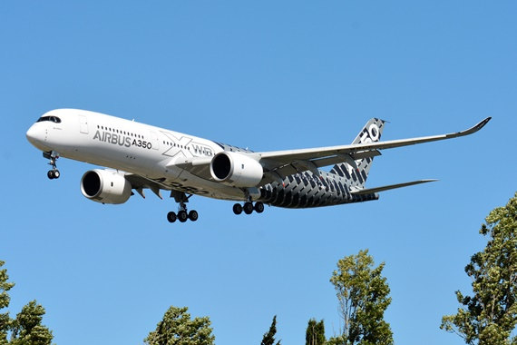 25. Copyright by Paul Bannwath Airbus A350