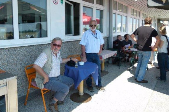 Benno Beran Besucher AAM Sommerfest 2015 Foto Robert Schwihlik