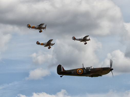 Hawker_Biplanes_Spitfire