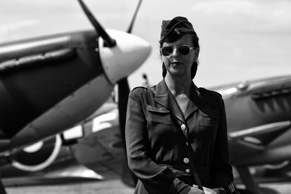 Reenactress_1_bw