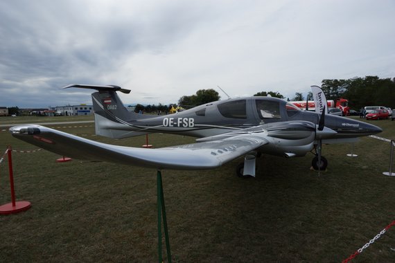 100 Jahre LOAN Flugplatz Wiener Neustadt Ost Anton Wildberger_010 Diamond DA-62 OE-FSB