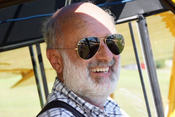 Benno Beran im Cockpit der Piper Cub - Foto: Anton Wildberger