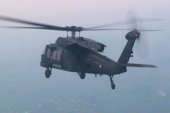 Bundesheer Blackhawk Air-to-Air - Foto: V-I-P.tv