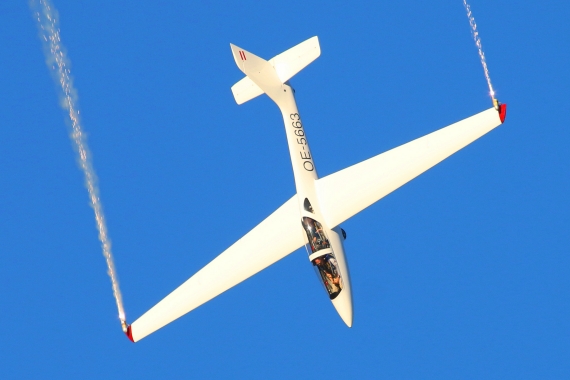 Flughafenfest Innsbruck 2015 Foto CSchöpf Segelkunstflug