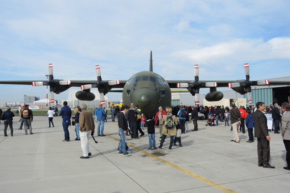 Die C-130 Hercules des österreichischen Bundesheers war einmal mehr ein Publikumsmagnet