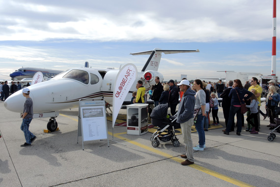 Flugtag-Linz-OE-FZB-Foto-MK-Austrian-Wings-Media-Crew