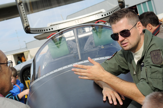 Flugtag-Linz-Saab105-Foto-MK-Austrian-Wings-Media-Crew