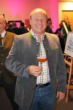 Moderator Harry Prünster führte durch den Abend Moderator Harry Prünster führte durch den Abend