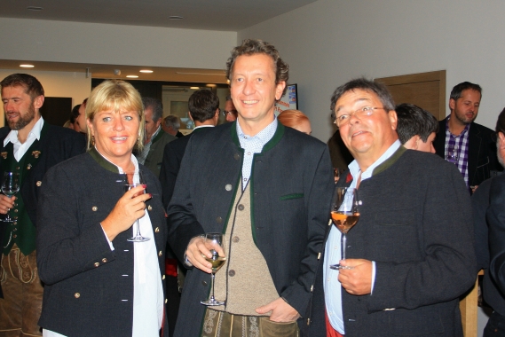 Heliport St.Johann Medalp Imst Chef Dr.Alois Schranz rechts aussen by Marco Heliport St.Johann Medalp Imst Chef Dr.Alois Schranz rechts aussen by Marco