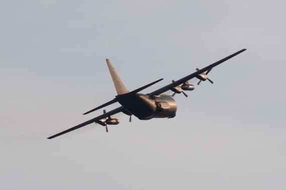Symbolbild Sujetbild C-130 Hercules Foto Huber Austrian Wings Media Crew Symbolbild Sujetbild C-130 Hercules Foto Huber Austrian Wings Media Crew