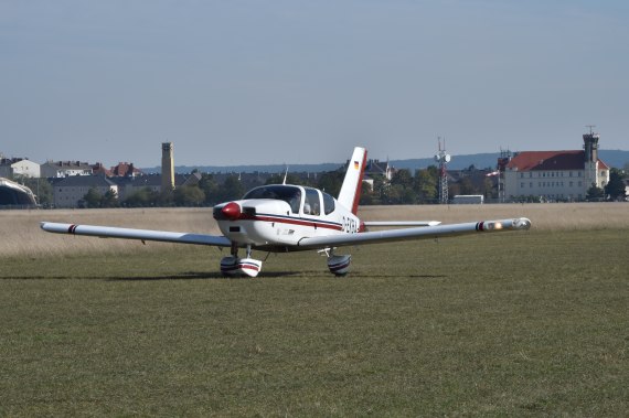 Die TB-200 rollt zum Start ... Die TB-200 rollt zum Start ...