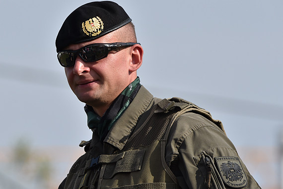 Auch das Bundesheer war mit mehreren Fahrzeugen und Soldaten vertreten Auch das Bundesheer war mit mehreren Fahrzeugen und Soldaten vertreten