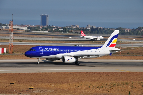 22. IST, by Andy Herzog Air Moldova Airbus A320 ER-AXP
