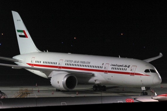 A6-PFC United Arab Emirates Boeing 787 Dreamliner Rene Posch_001