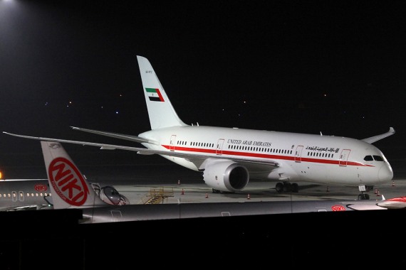 A6-PFC United Arab Emirates Boeing 787 Dreamliner Rene Posch_002 A6-PFC United Arab Emirates Boeing 787 Dreamliner Rene Posch_002