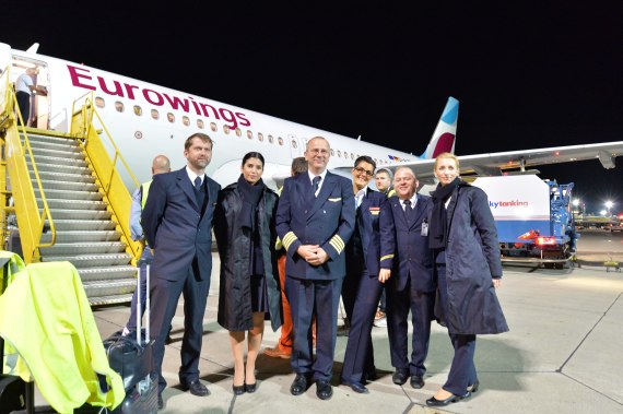 Eurowings Erstlandung Crew Foto Huber Austrian Wings Media Crew DSC_0700