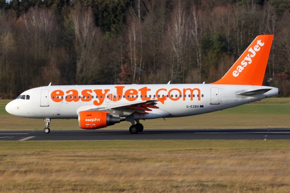 EAsyJet Airbus A319 Erstlandung Friedrichshafen 12122015 Foto Mathias Claus_6