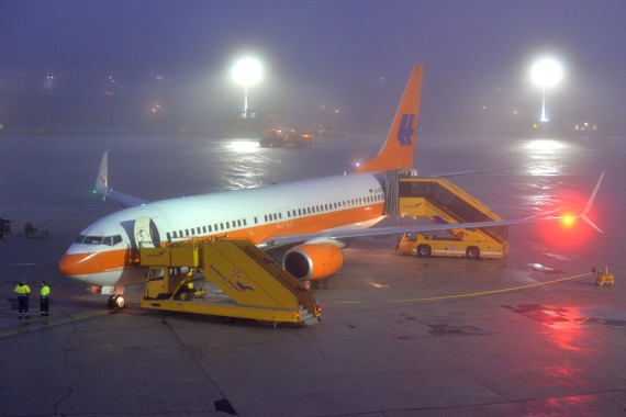 Salzburg Wintercharter 02012016 Huber Austrian Wings Media Crew DSC_0001 TUIfly Hapag Lloyd Boeing 737-800 D-ATUF