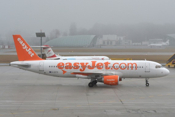 Salzburg Wintercharter 02012016 Huber Austrian Wings Media Crew G-EZTZ EasyJet Airbus A320 DSC_0272