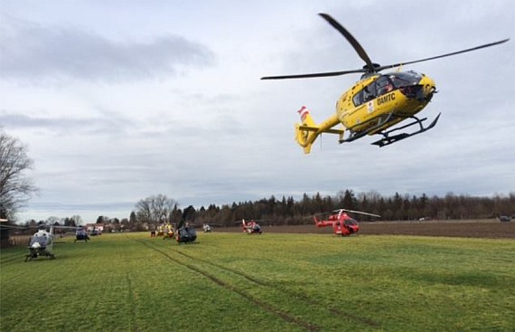 Zugunglück Bayern 09022016 ÖAMTC Notarzthubschrauber im Einsatz Foto ÖAMTC