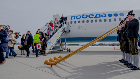 Boeing 737-800 Pobeda Erstflug Memmingen 030302016 Foto Tobias Baumert_003