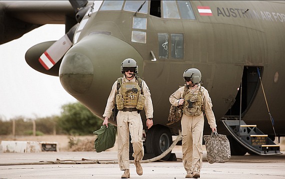 Bundesheer Piloten Hercules Foto Bundesheer